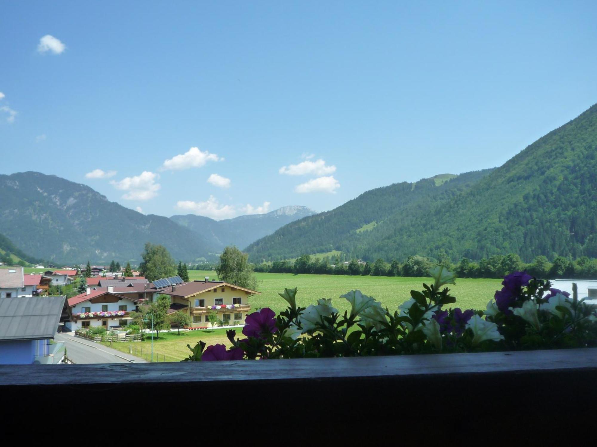 Hotel Neuwirt Кирхдорф ин Тирол Екстериор снимка